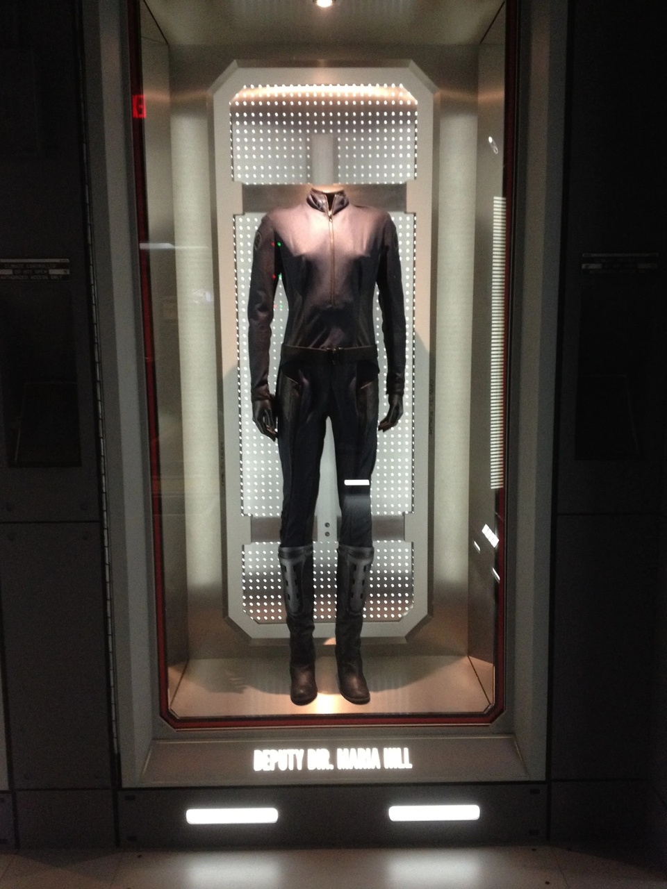 《漫威复仇者联盟互动体验站》