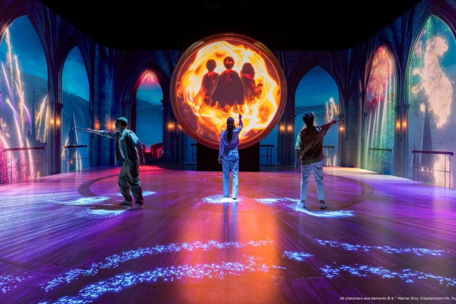 巨擘汇流：全球顶级IP的超级链接者NEON，为何选择“第十艺术”？