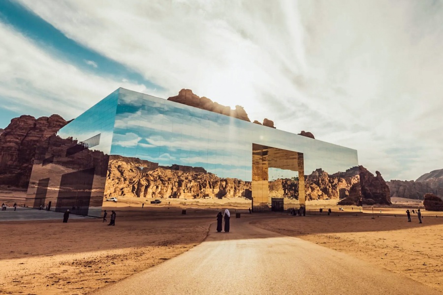 未来的城市竞争，不是天际线的比拼，而是情感与生命意义的终极对决